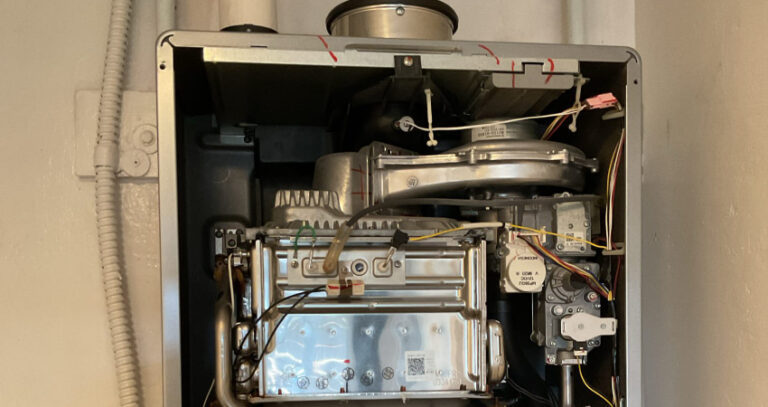 How Long Does a Water Heater Last? Signs It’s Time for a New Installation in Mesa