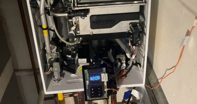 Tankless Water Heaters and Scottsdale’s Hard Water: What to Know